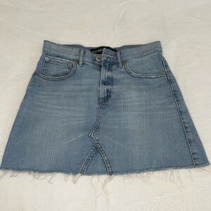 Expresss light wash denim skirt size 00 distressed look